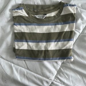 Short sleeve oversized tee!